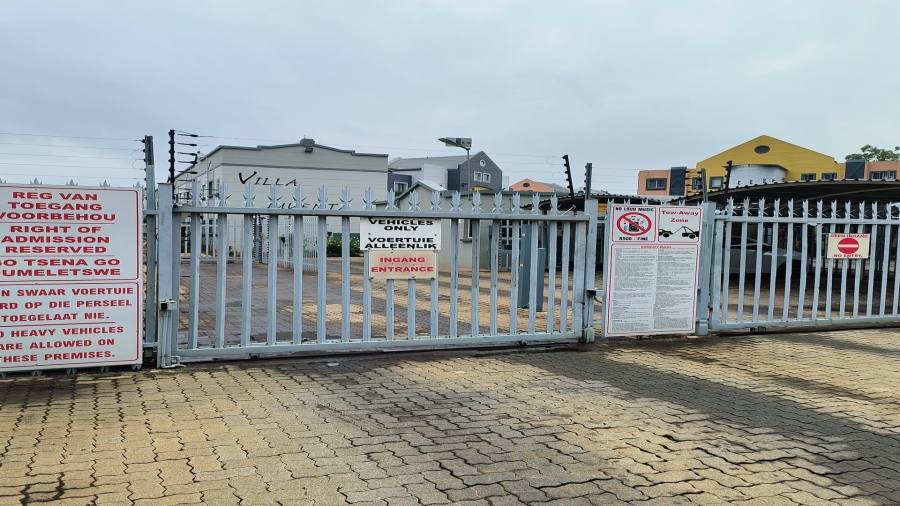 2 Bedroom Property for Sale in Kannoniers Park North West